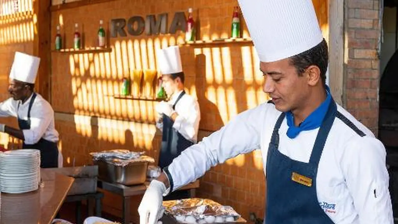 الفندق ثري كورنرز سي بيتش - مرسى علم